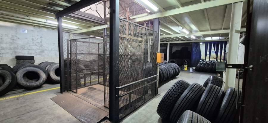 Commercial Property for Sale in Killarney Gardens Western Cape